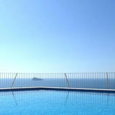 Stunning Views דירה בנידורם